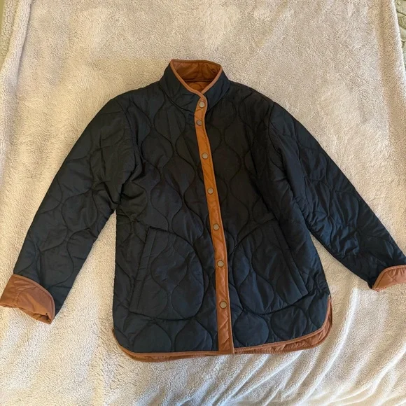 Summersalt Reversible Eco Quilted Lightweight Jacket - Picture 3 of 5